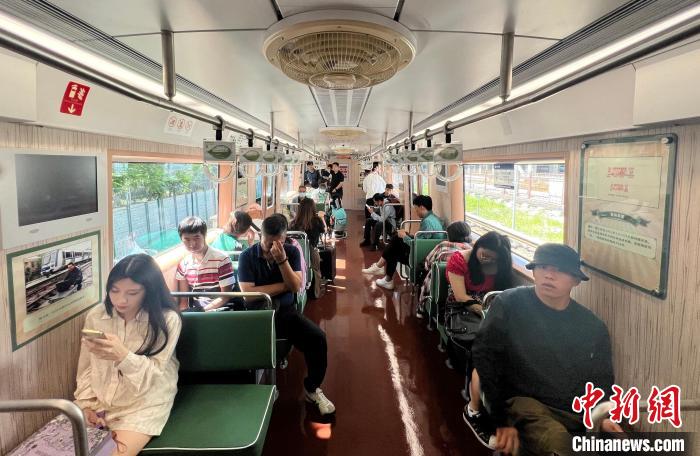 m6米乐乘着地铁穿越 “时光列车”在北京常态化运营