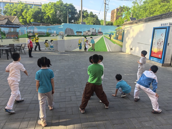 新华视点丨“老幼共托”如何照护“一老一小”(图2)