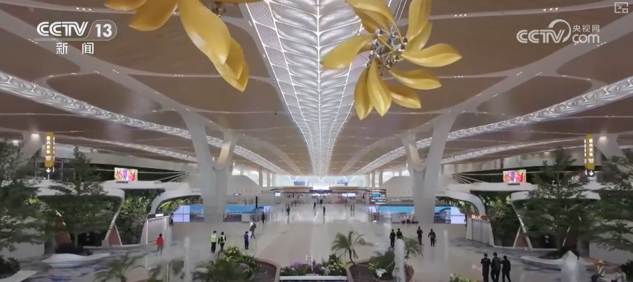 “3座航站楼+5条跑道”“智慧+文化”亮点拉满！多视角解锁这座大型航空枢纽(图13)