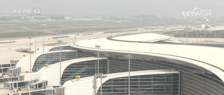 “3座航站楼+5条跑道”“智慧+文化”亮点拉满！多视角解锁这座大型航空枢纽(图15)