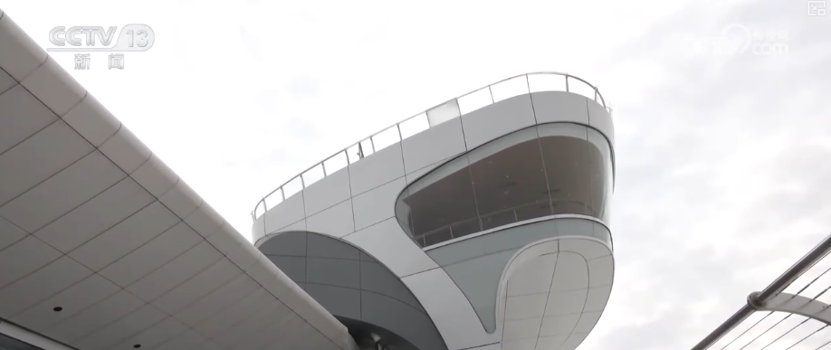 “3座航站楼+5条跑道”“智慧+文化”亮点拉满！多视角解锁这座大型航空枢纽(图20)