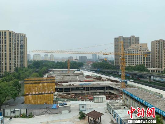 杭州某在建工地。　张斌 摄