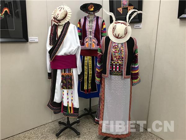 白马藏族独具个性的服饰文化