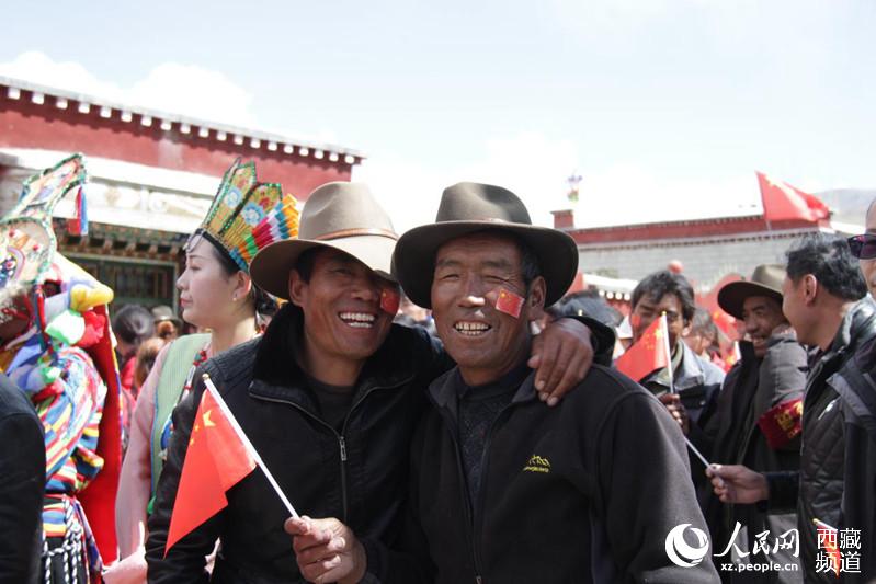 西藏民主改革60年，高原儿女唱响《我和我的祖国》【5】