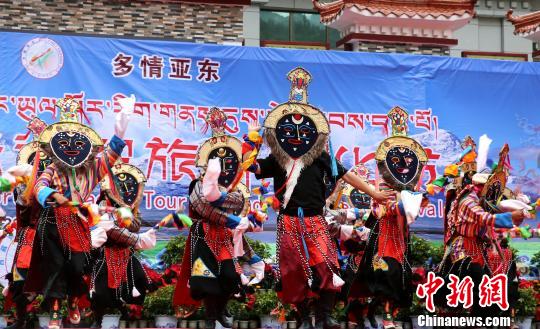 西藏边陲重镇亚东举行首届国际旅游文化节