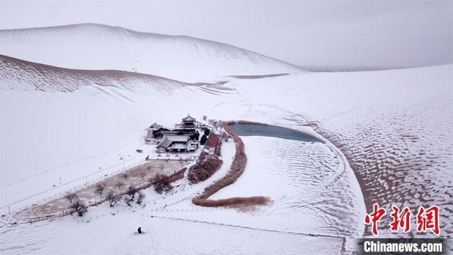 甘肃迎大范围“春雪”：增湿祁连山莫高窟暂停开放