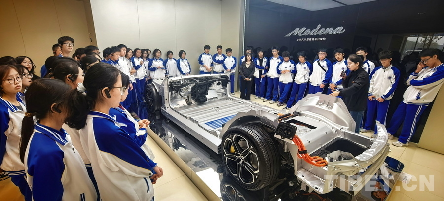 西藏少年“小米”和他同学们眼中的“北京小米”(图2)