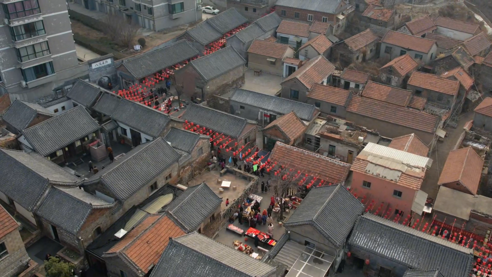 新春走底層｜山東：土特產(chǎn)熱銷“黃河大集” 新年消費(fèi)涌動新生機(jī)