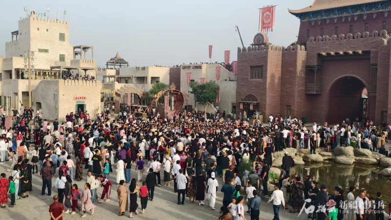 辉煌70年 开云体育平台奋进新征程丨锦绣新旅程(图1)