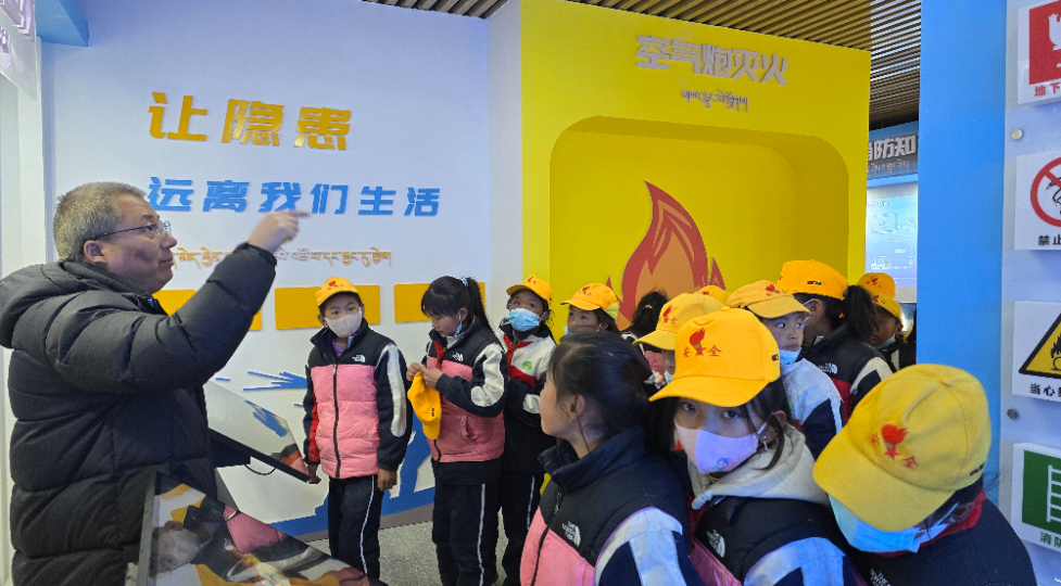 manbetx万博入口西藏首个日喀则市青少年科学院全面启用(图3)