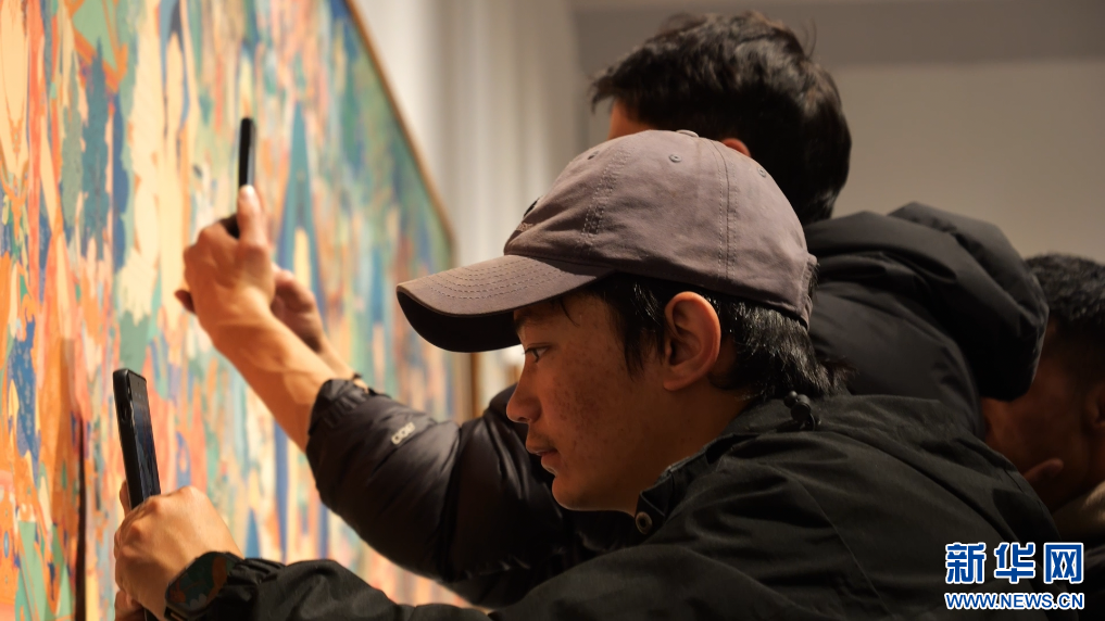 千年匠心绽新颜——盛世礼赞 西藏工艺美术作品巡展启幕雷火竞技登录(图1)