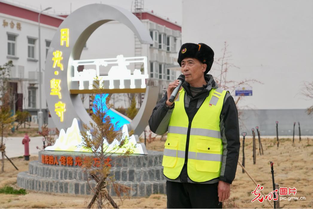 【发现最美铁路】云端上的“毫米级”守护者——丽香铁路养护工
