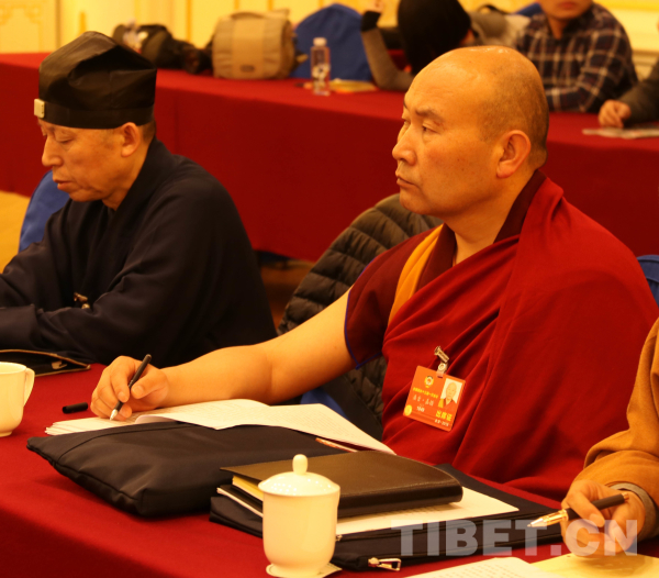 两会中与藏传佛教有关的政协委员你认识几位?