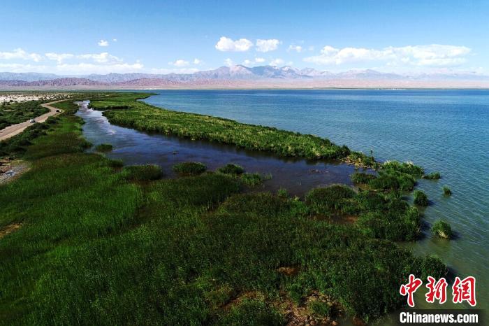 柴达木盆地打造中国知名旅游黄金目的地