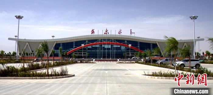 青海格尔木机场年旅客吞吐量突破25万人次