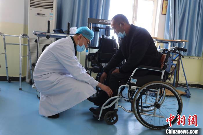 青海海西助残见闻:特别的“爱”点亮幸福生活