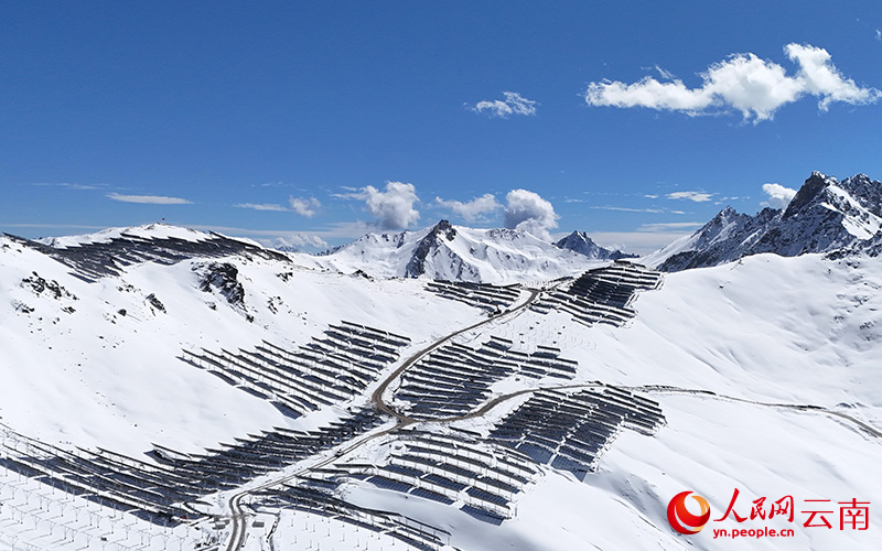 华能纳古光伏电站一期项目鸟瞰图。陈圣锦摄