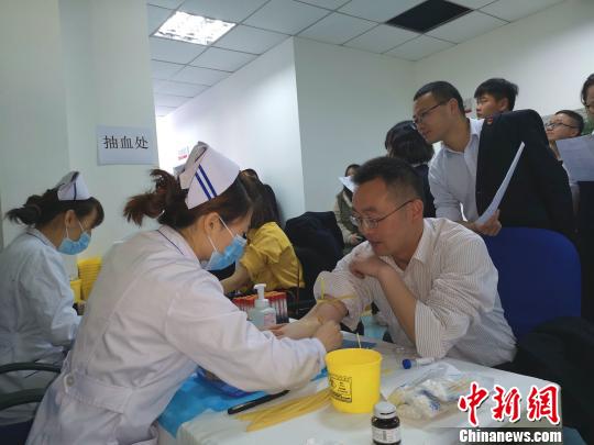 民航系统援藏医疗组向西藏“输入”健康力量