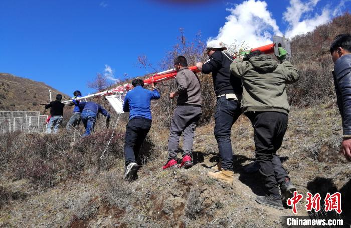 西藏实现乡乡有气象站目标助力基层脱贫