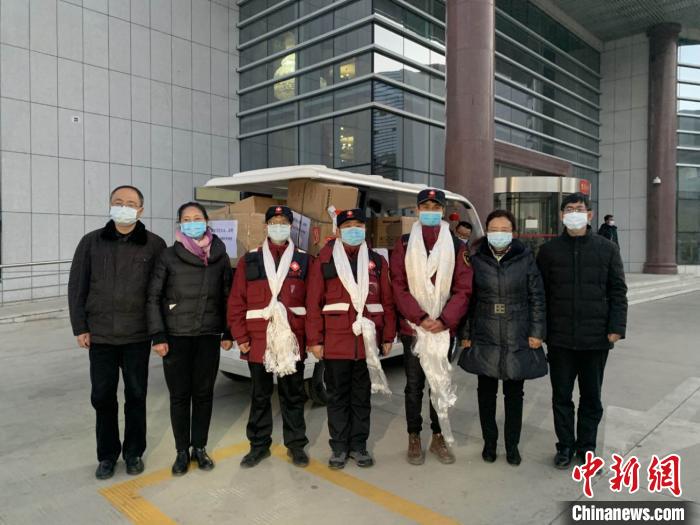 西藏选派3名疾控人员前往武汉支援