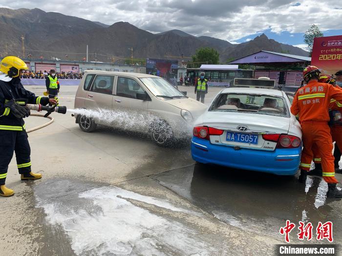 西藏拉萨开展2020年道路运输安全生产应急大演练