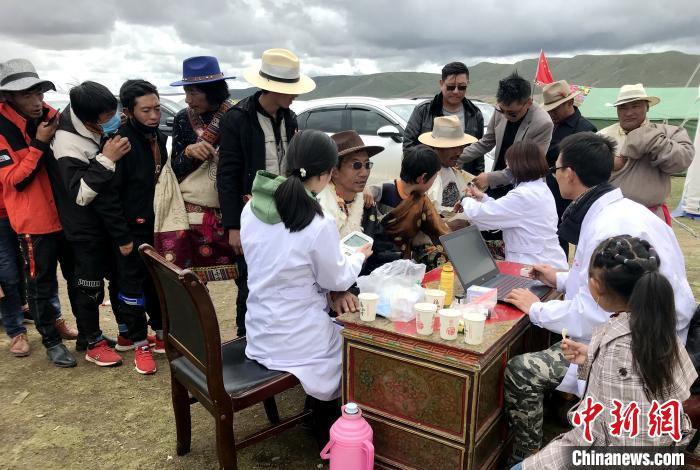 西藏成办医院医疗队:让“病有所医”温暖西藏羌塘民众