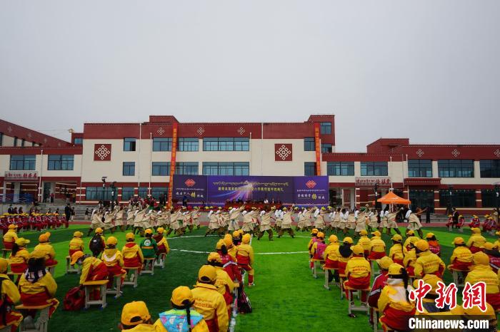 国家能源集团援建西藏那曲聂荣县希望小学开学