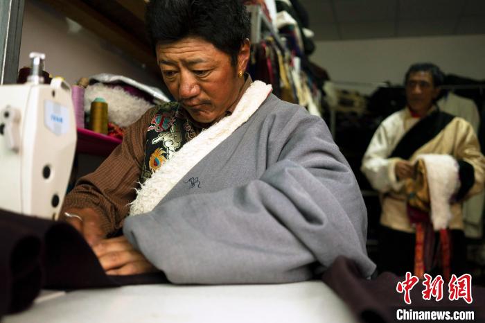 西藏脱贫攻坚三大“主战场”相继宣布告别贫困