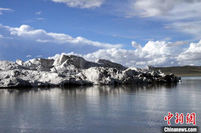 青藏科考最新研究：西藏阿汝冰崩对下游湖泊贡献达23%