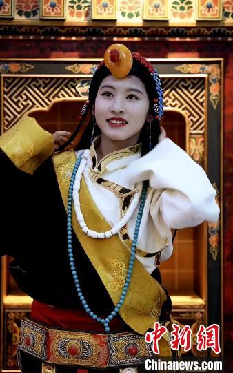 穿在身上的“非遗”——西藏多彩的藏族服饰之美
