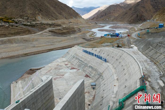 图为西藏湘河水利枢纽及配套灌区工程。　日喀则市融媒体中心 供图