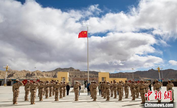 军民共庆西藏百万农奴解放纪念日
