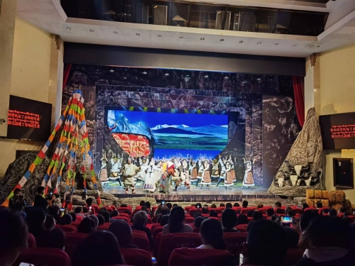 西藏当雄传统歌舞剧《天湖 四季牧歌》亮相北京