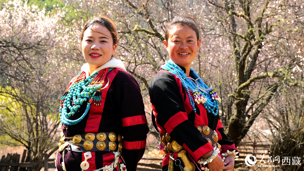 西藏米林：非遗霓裳映桃花【3】