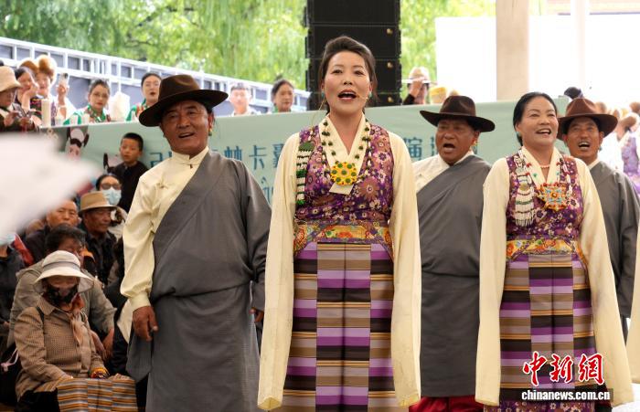 2026年林卡囊玛堆谐展演活动在拉萨举行