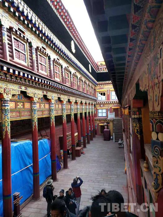 德格：一座藏文化的历史记忆馆