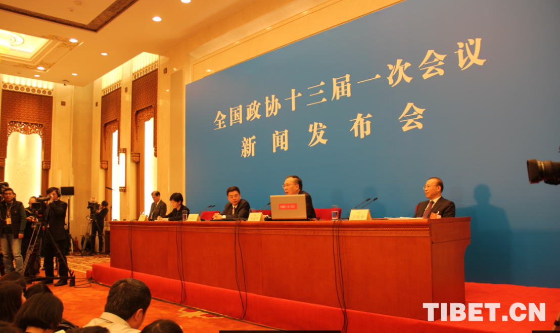 王国庆:政协委员为打赢脱贫攻坚战积极建言献