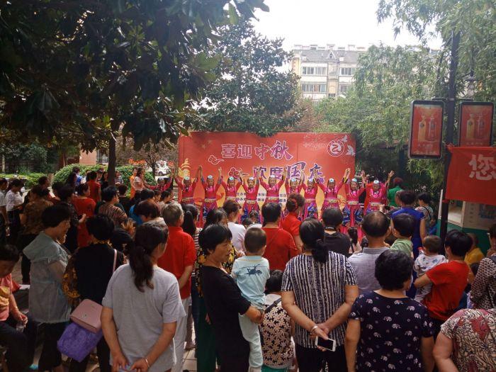 合肥城东街道大王庙社区开展“喜迎中秋、欢度国庆”活动