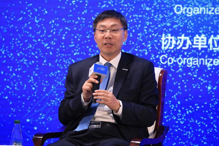 丝颂董事长(2)