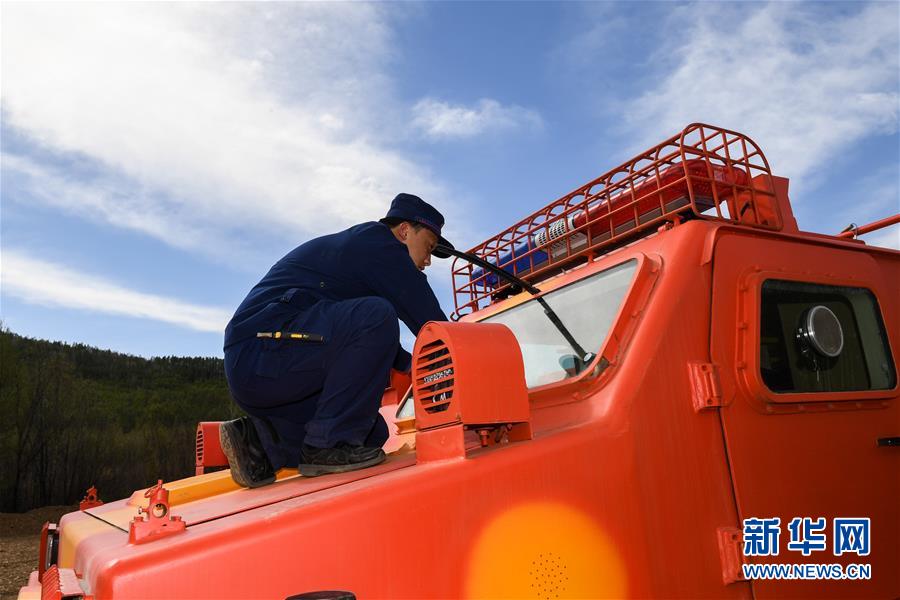 （社会）（4）内蒙古森林消防：挺进大兴安岭 驻防守林海